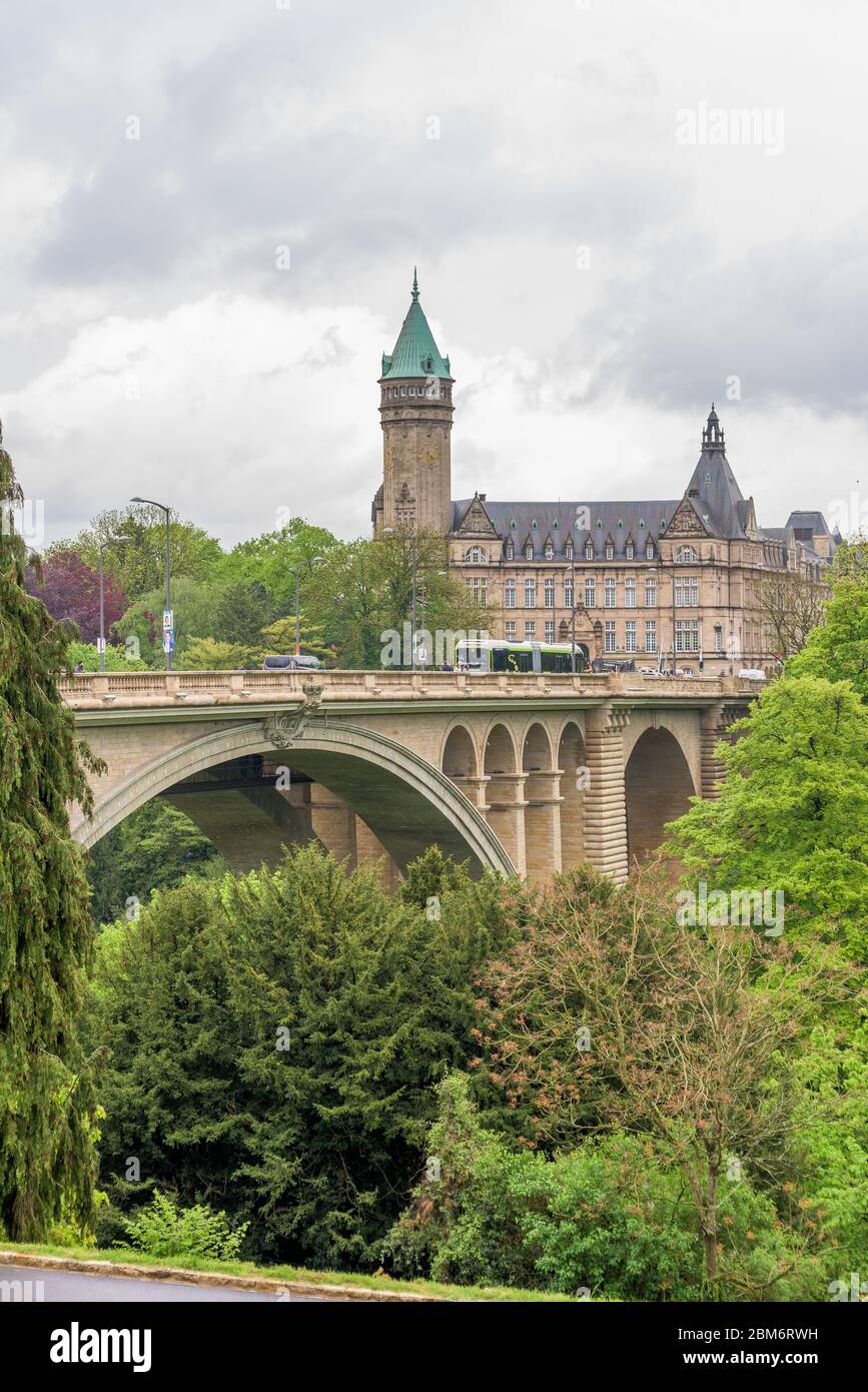 Adolphe bridge, double decked bridge for cars pedestrians and cycles above the Parcs de la Pétrusse, from old town to station district. Luxembourg. Stock Photo