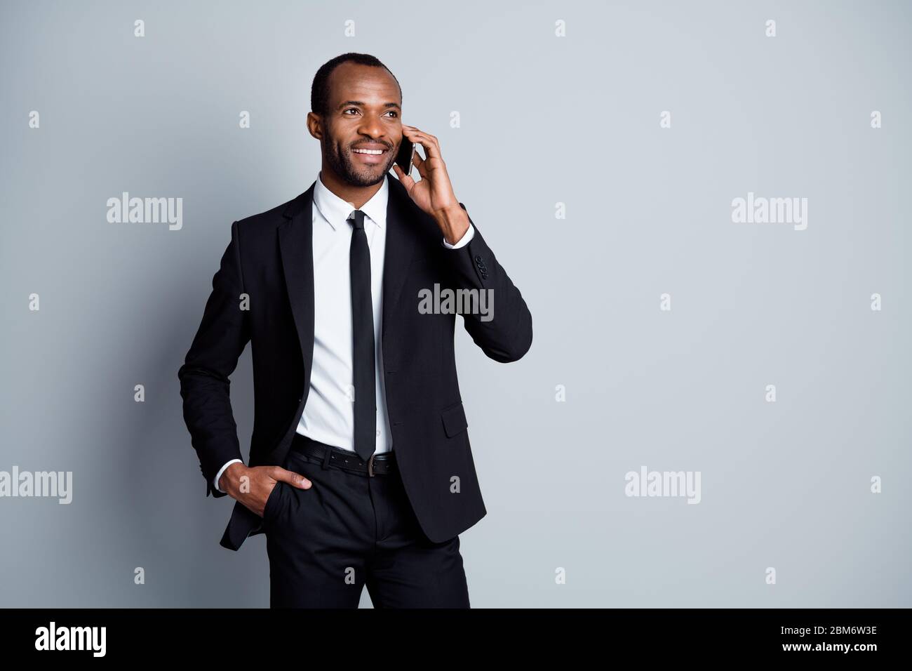 Recruiter talking hi-res stock photography and images - Alamy