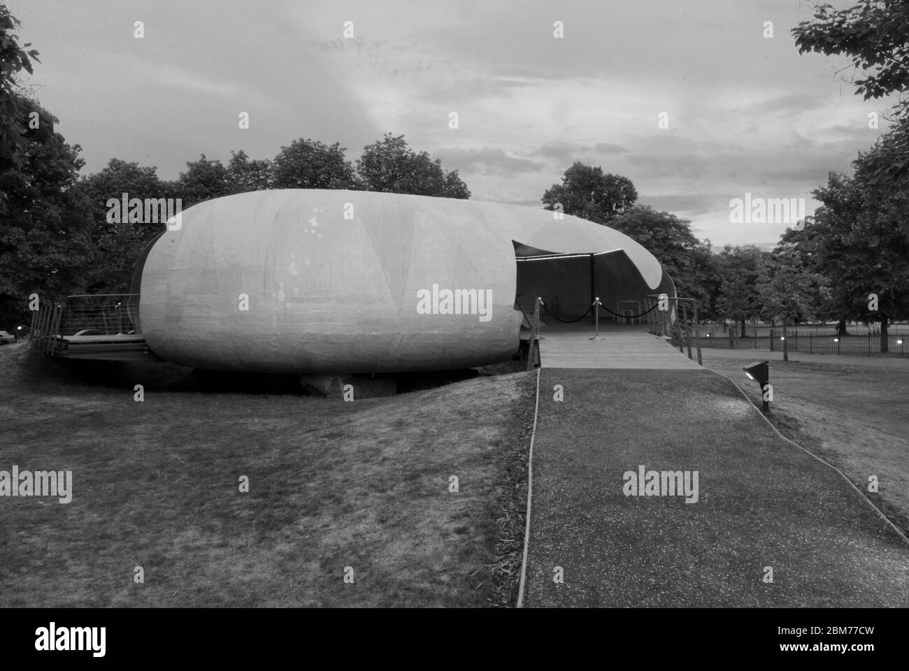 Summer Pavilion Serpentine Galleries Serpentine Pavilion 2014, Kensington Gardens, London, W2 3XA by Smiljan Radic B&W Stock Photo