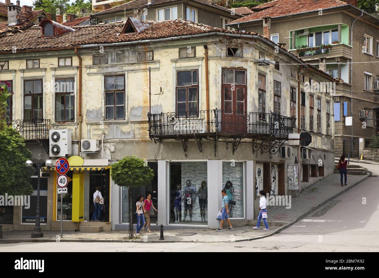 Street scene veliko tarnovo hires stock photography and images Alamy