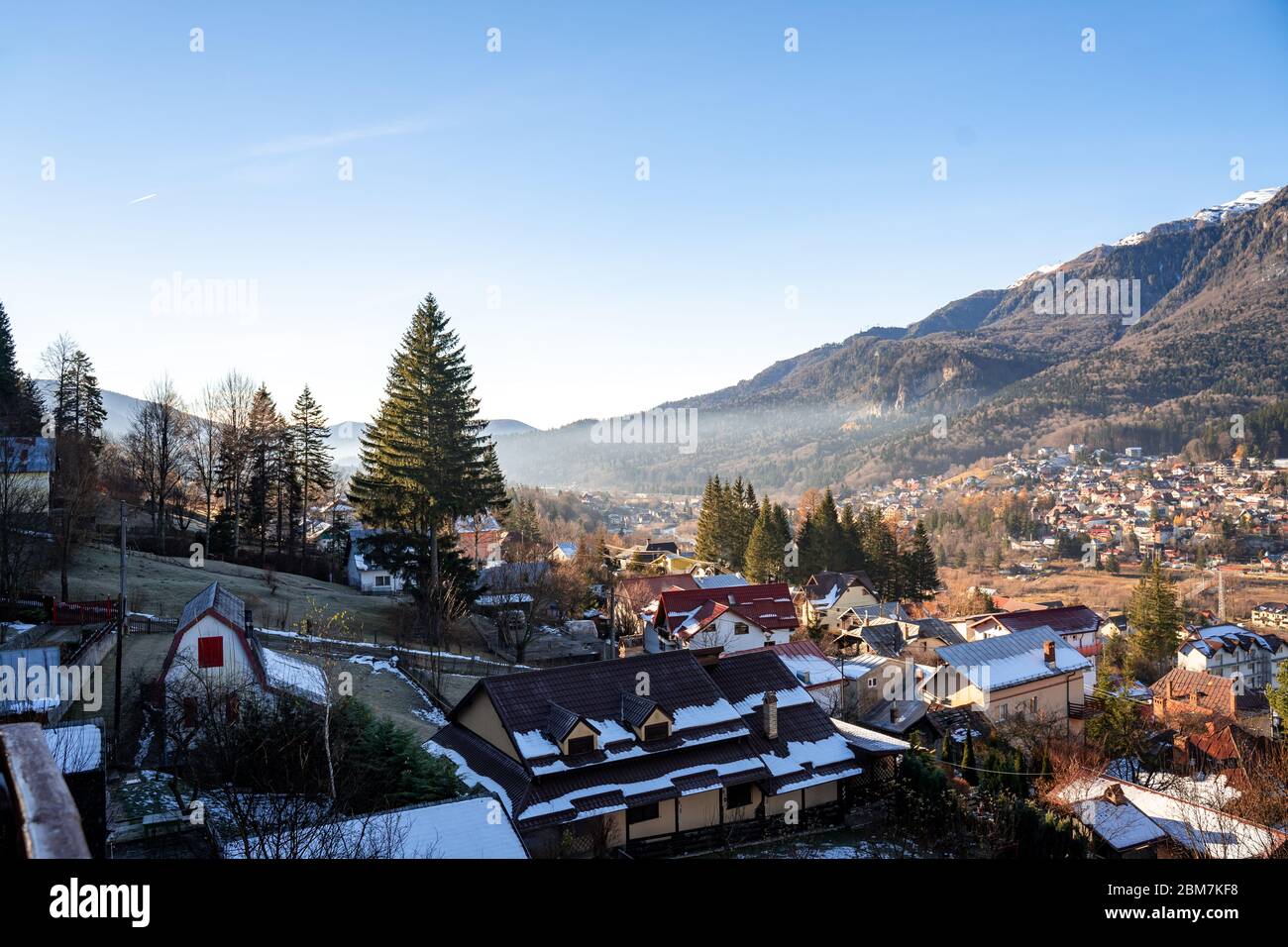 Village in carpathian mountains hi-res stock photography and images - Alamy