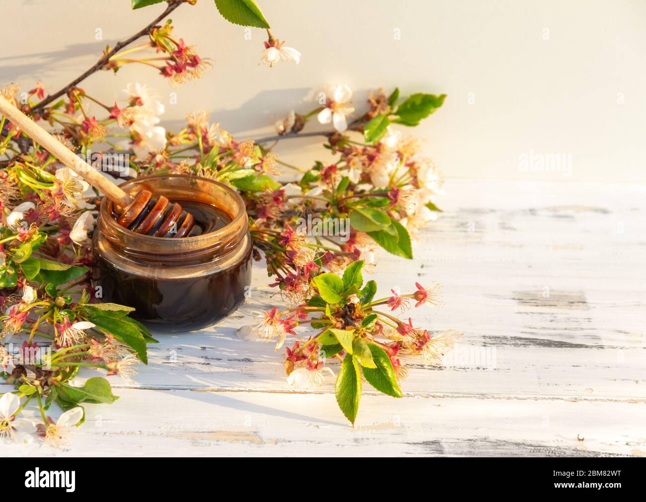 Download Yellow Golden Barrel Chocolate High Resolution Stock Photography And Images Alamy PSD Mockup Templates