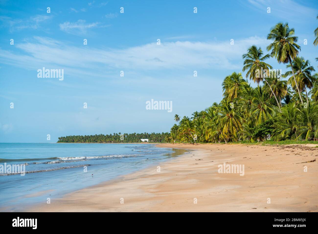 Summer beach tropical peaceful hi-res stock photography and images - Alamy