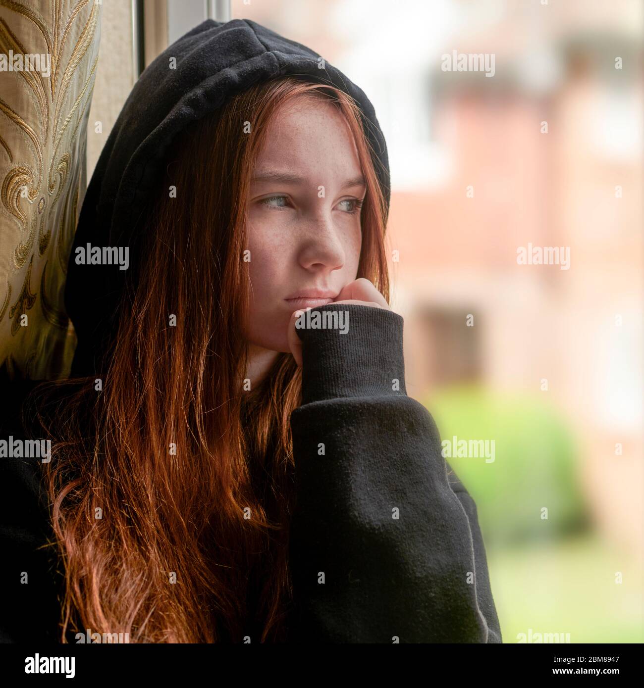 Hoodie with cheap long hair