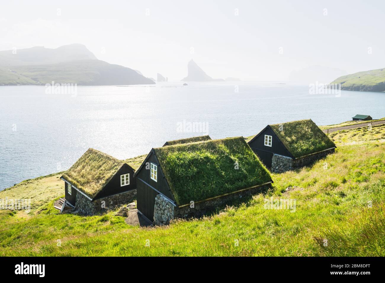 Picturesque view of tradicional faroese grasscovered houses in the
