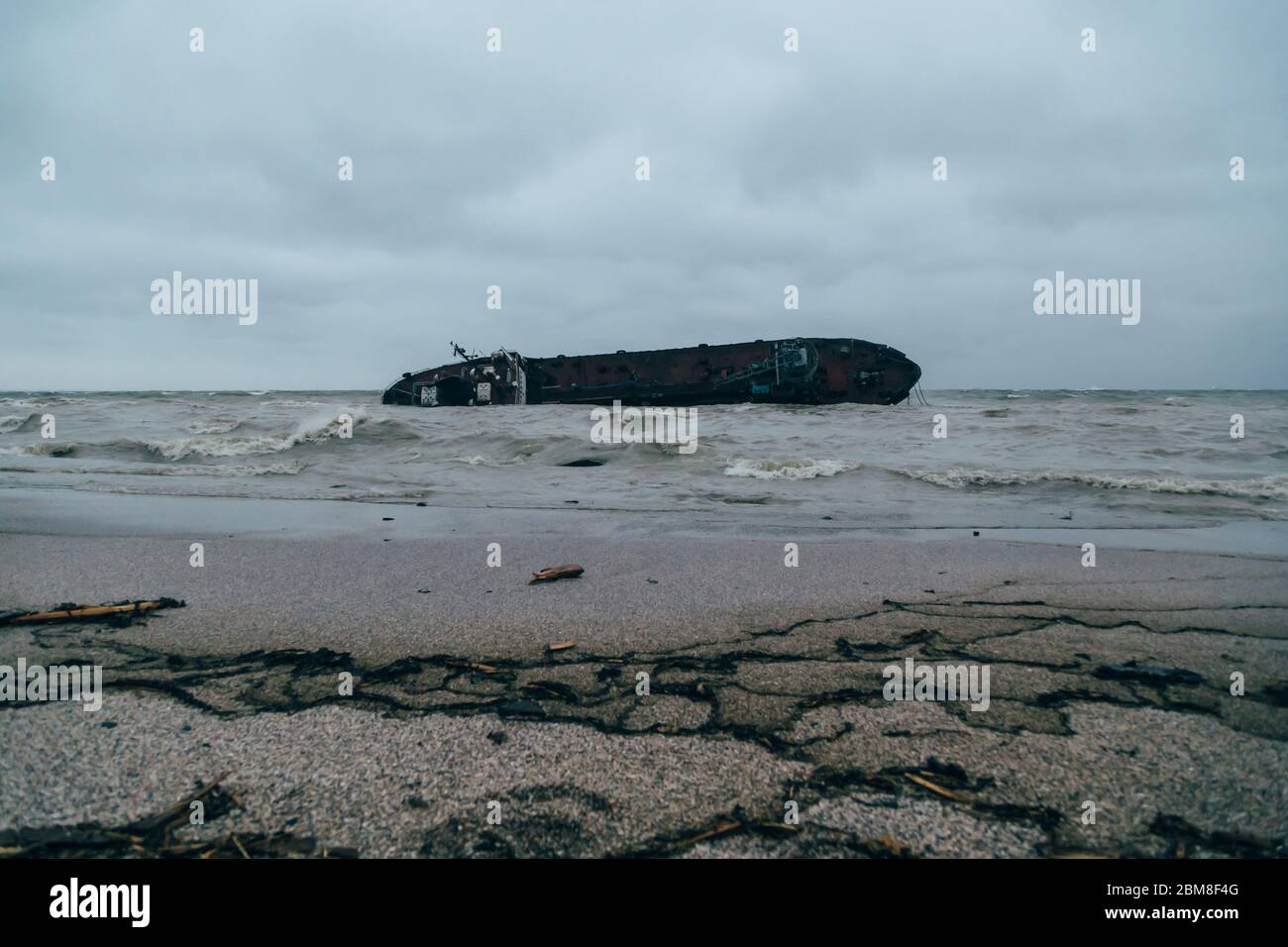 Odessa, Ukraine - November, 22 2019: The consequences of the shipwreck disaster of the tanker Delfi at the Black Sea coast. Ecological, environmental Stock Photo