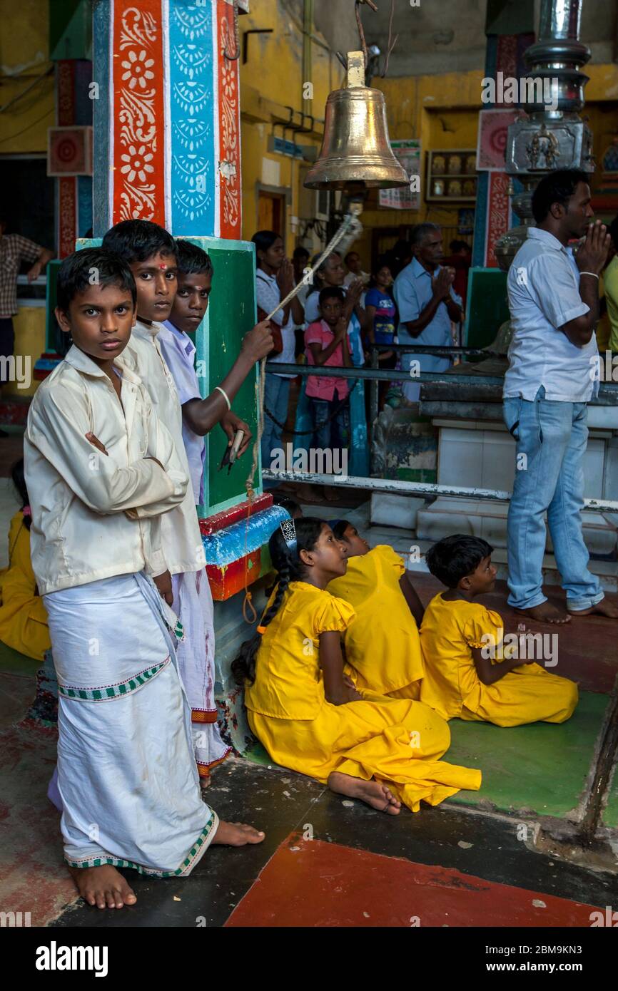 Bell boys hires stock photography and images Alamy