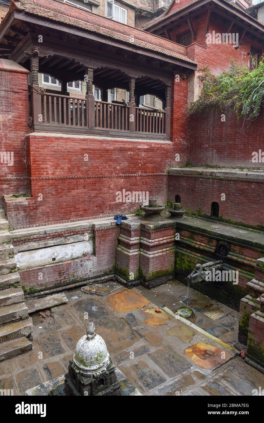 Old fountain on the center of Kathmandu in Nepal Stock Photo Alamy