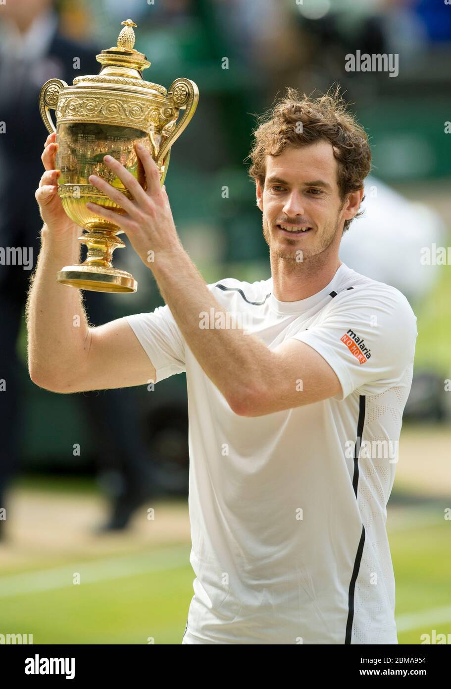 10th July, 2016, Wimbledon, London: Mens Singles Final, Centre Court, Andy Murray holds the Wimbledon trophy after defeating Canada's Milos Raonic. Stock Photo