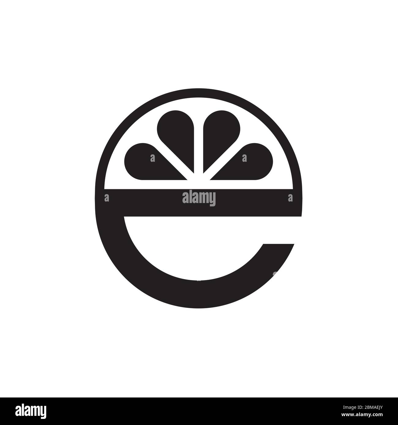 slice lime letter E logo design concept Stock Vector