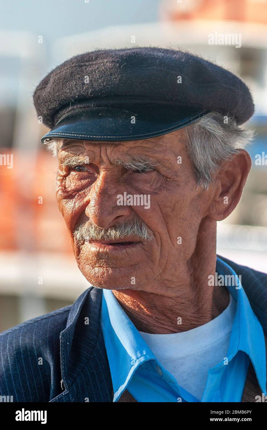 Weather beaten man hi-res stock photography and images - Alamy