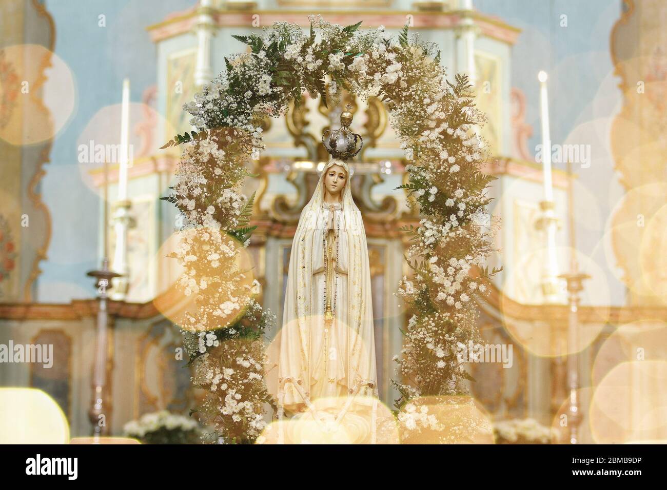 Statue of the image of Our Lady of Fatima, mother of God in the Catholic religion, Our Lady of the Rosary of Fatima, Virgin Mary Stock Photo