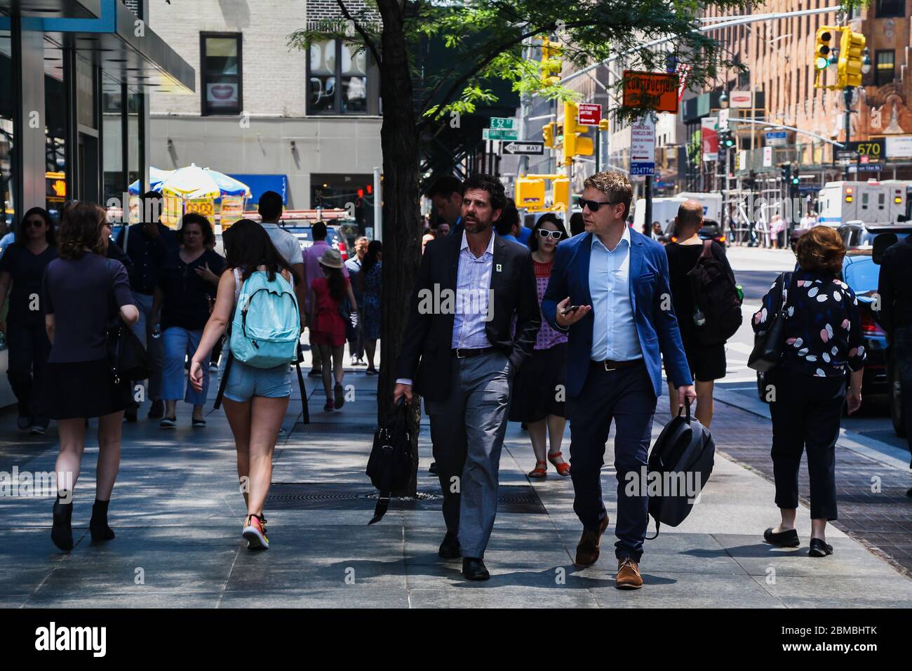 Crowded sidewalk hires stock photography and images Alamy