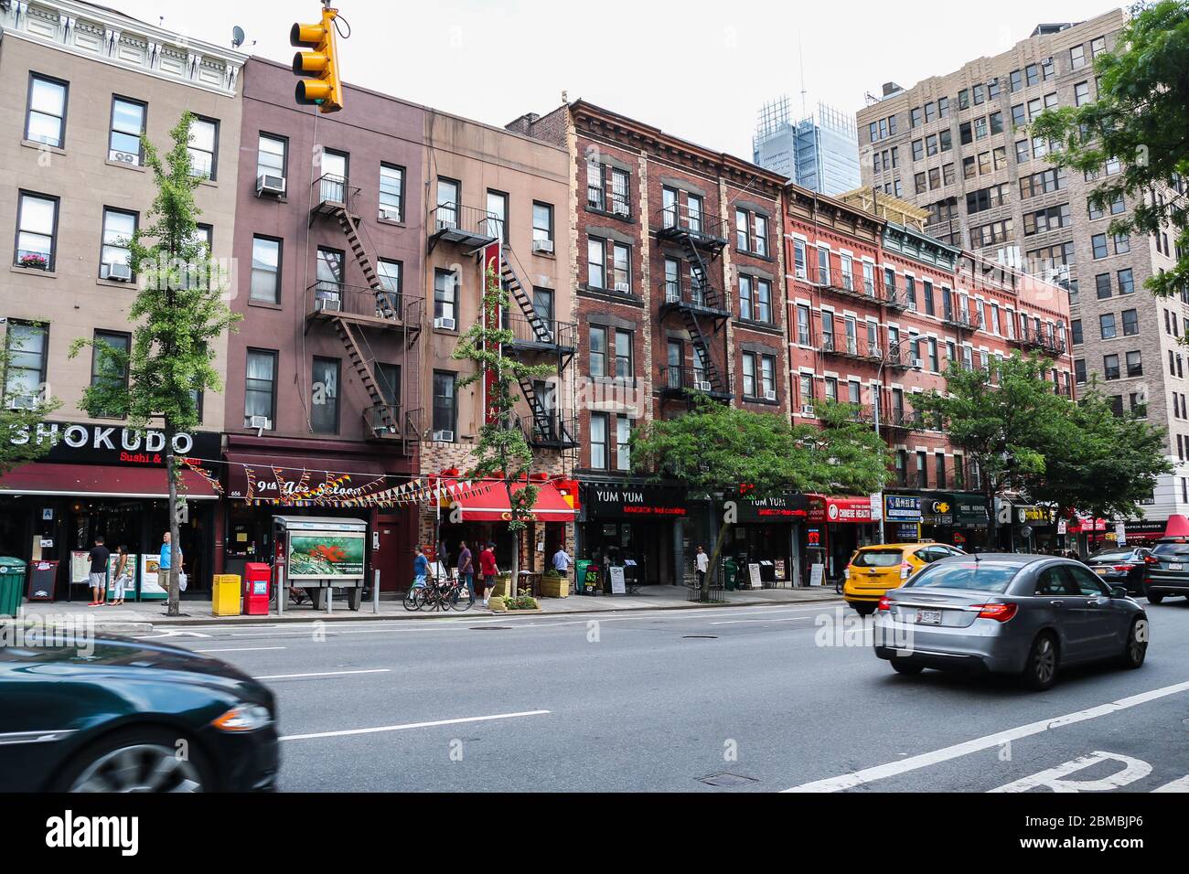Traffic in Hell's Kitchen, New York City Stock Photo - Alamy
