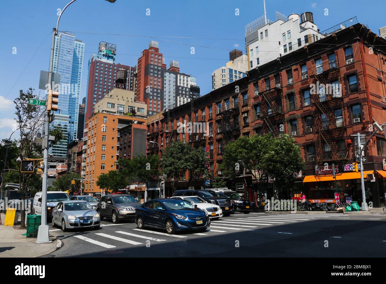 Traffic in Hell's Kitchen, New York City Stock Photo - Alamy