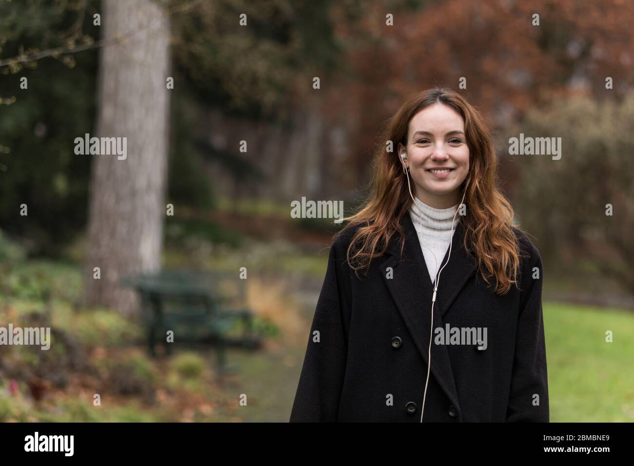Foliage toothy smile hi-res stock photography and images - Alamy