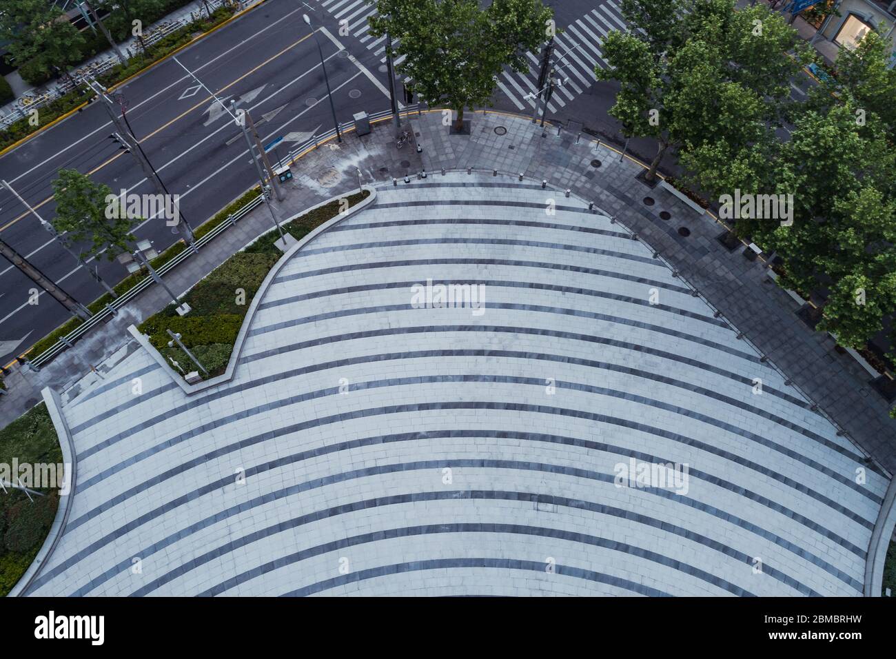 aerial view of entrance ground of modern building Stock Photo - Alamy