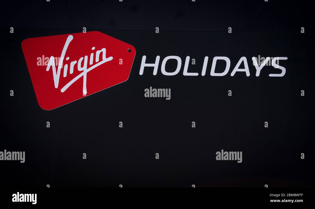 High Wycombe, England. Virgin Holidays sign outside one of there outlets in High WYCOMBE as life continues in Britain under a nationwide lockdown to slow the spread of COVID-19 in High Wycombe on 8 May 2020. Photo by Andy Rowland. Credit: PRiME Media Images/Alamy Live News Stock Photo