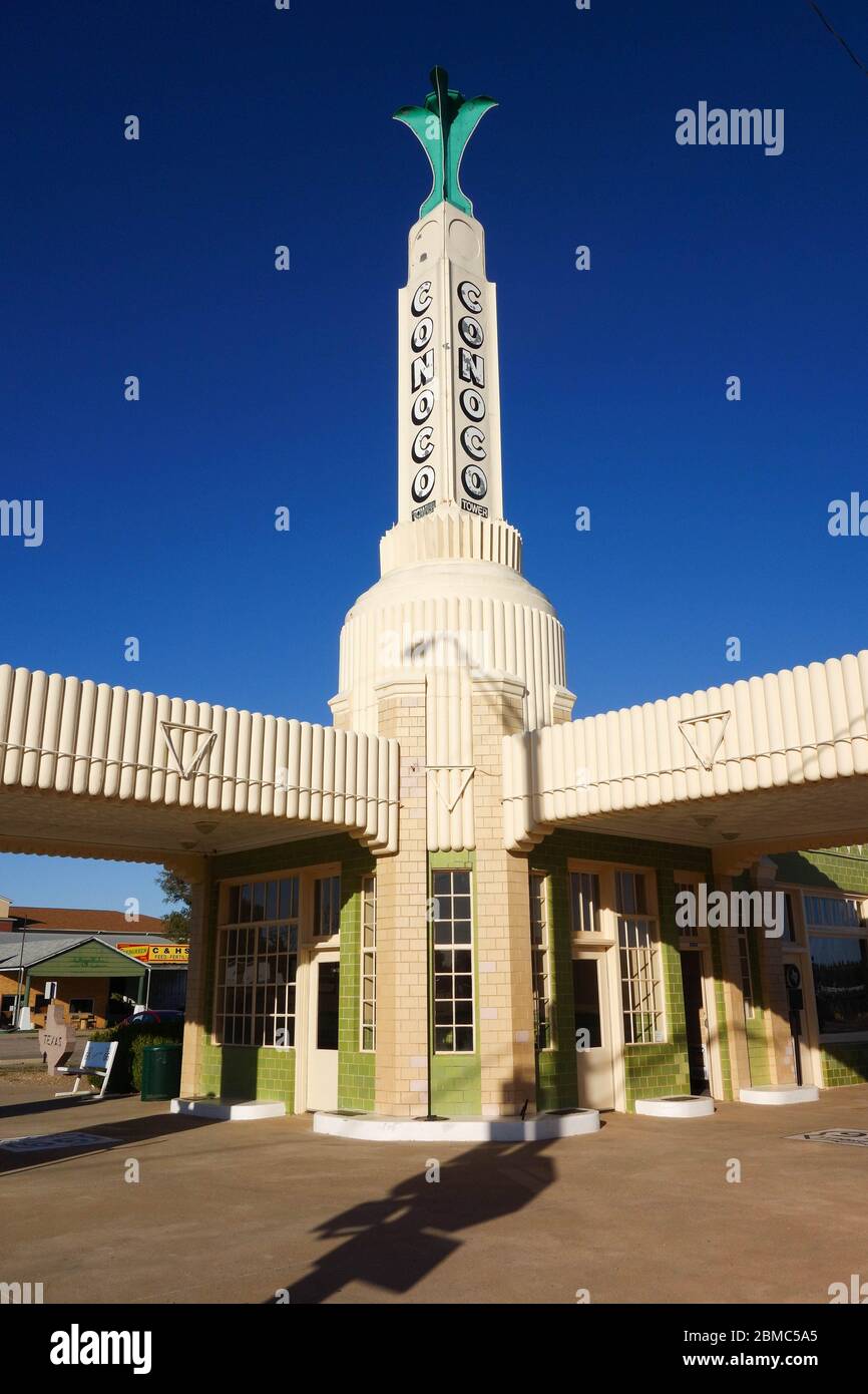 Restored Conoco gas station in Shamrock, Texas along Route 66 Stock Photo Alamy
