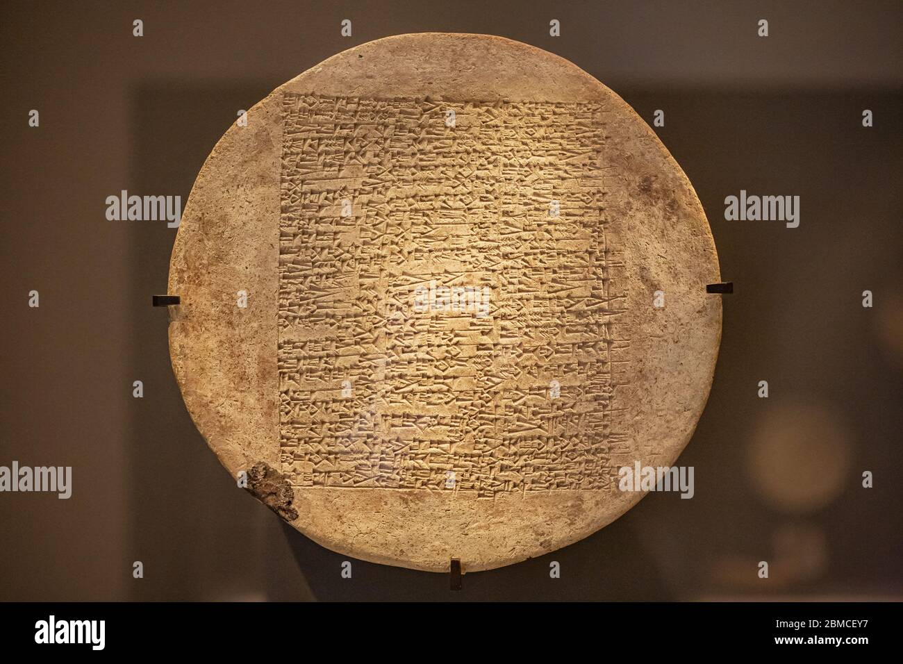 Ancient cuneiform script from Mari from around 1800 BC exhibited in the Louvre, Paris Stock Photo