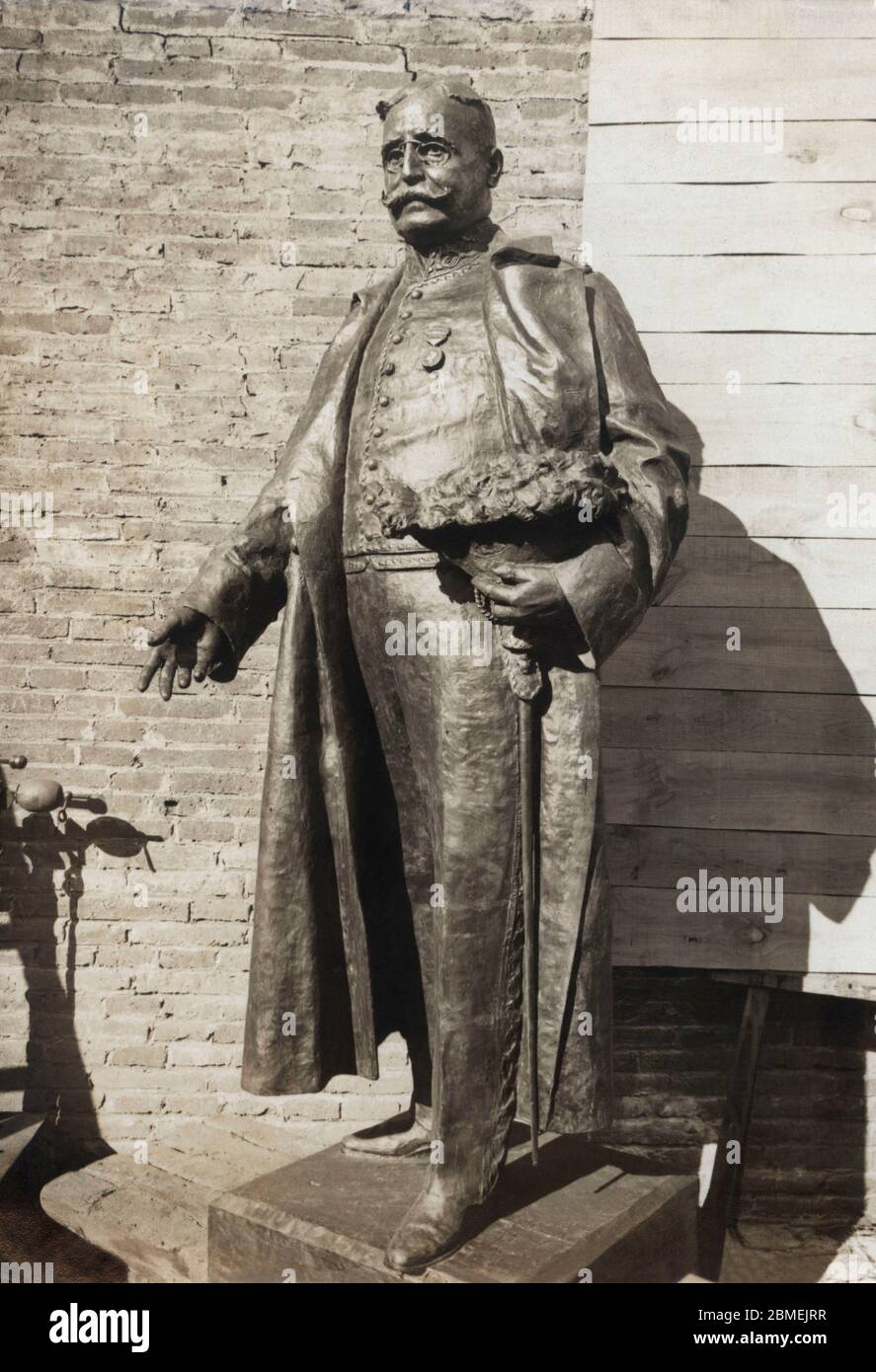 Estatua dedicada a José Canalejas Méndez (1854-1912), abogado y político liberal español. Stock Photo