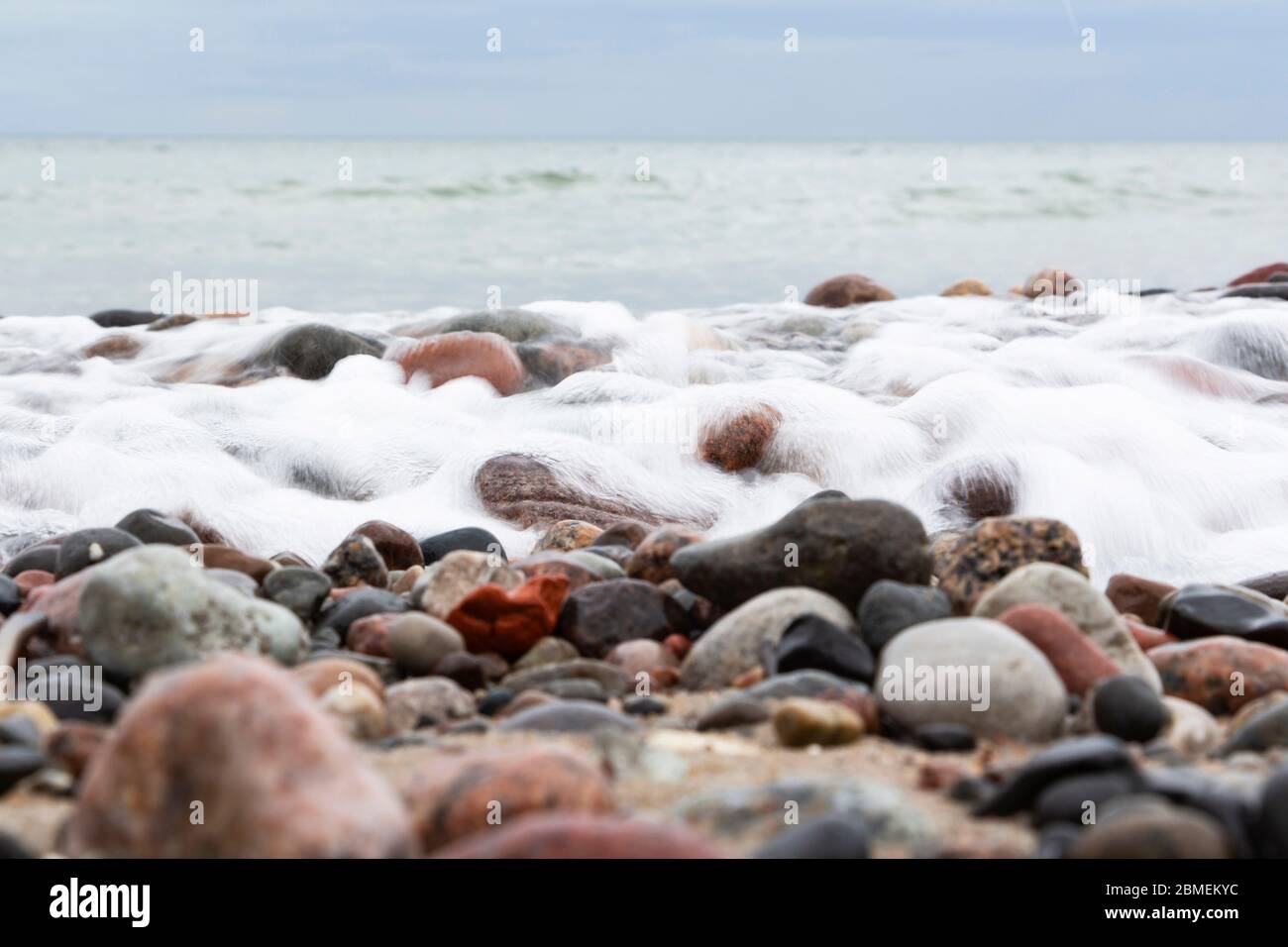 Rocky sea floor in slow hi-res stock photography and images - Alamy