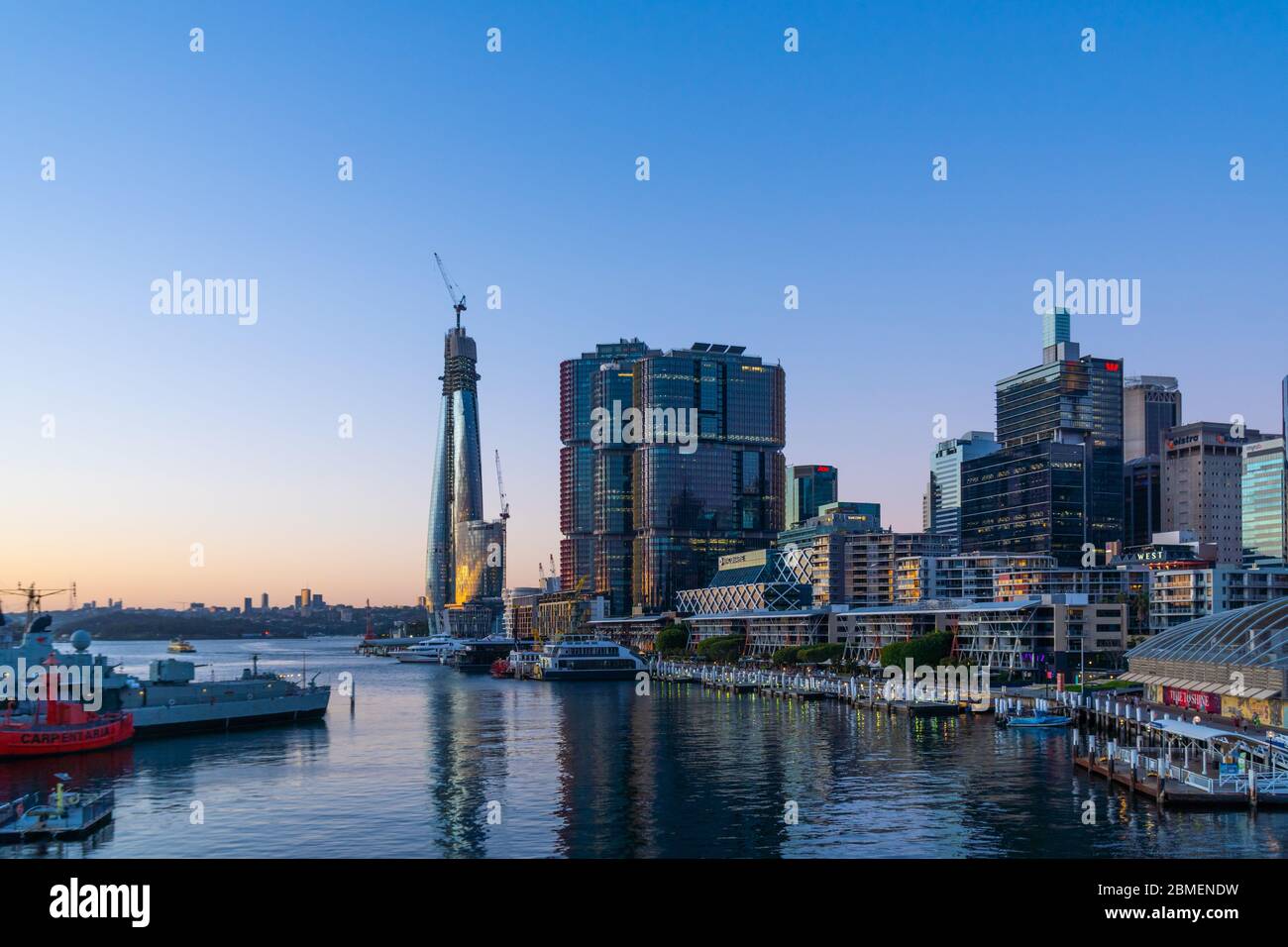 A shot of Darling Harbour showing the construction of the Crown Casino Tower at Barangaroo Stock Photo