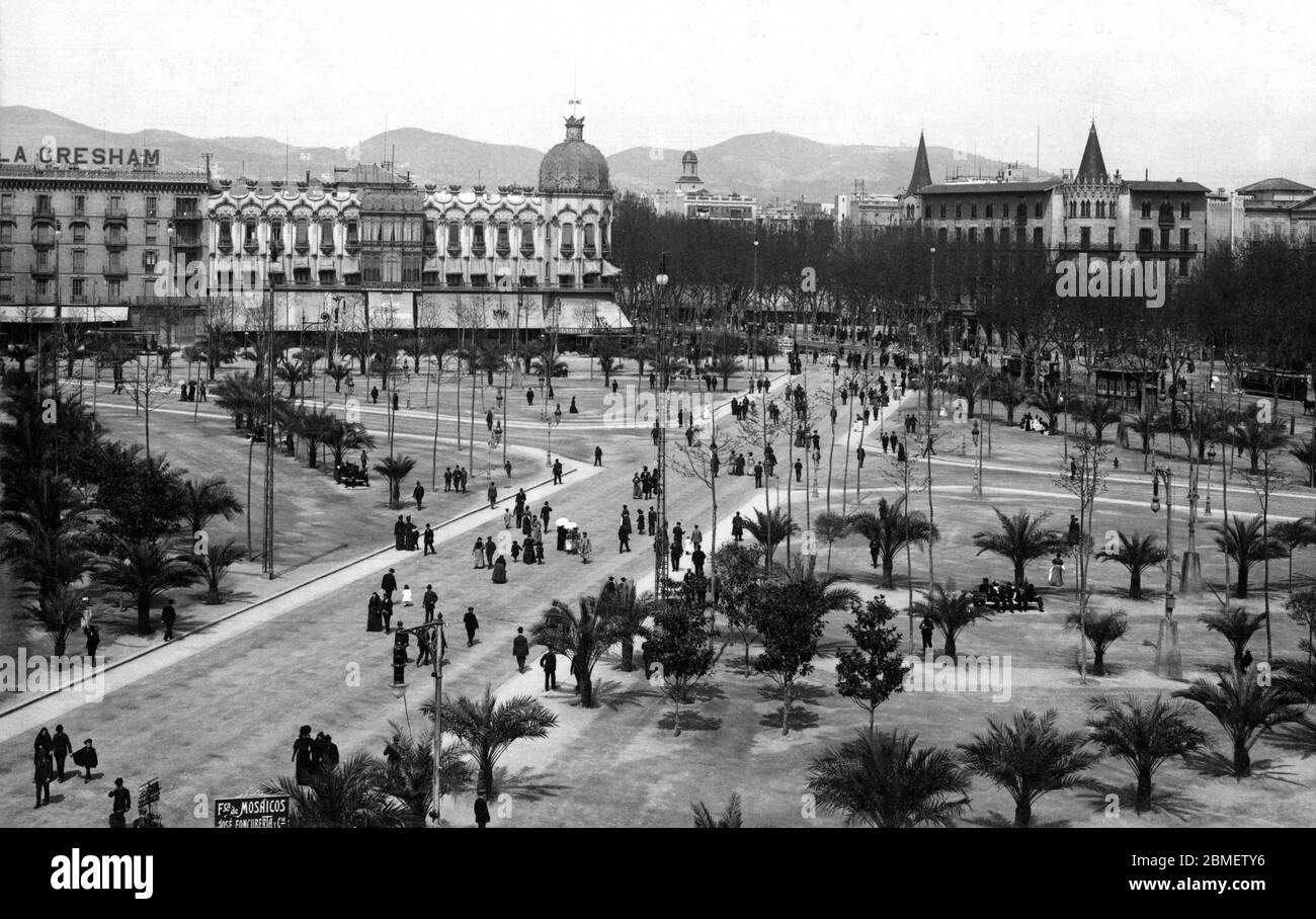 Barcelona. Gran Hotel-Restaurante Colón en la plaza de Catalunya, esquina con el paseo de Gracia. Años 1910. Stock Photo