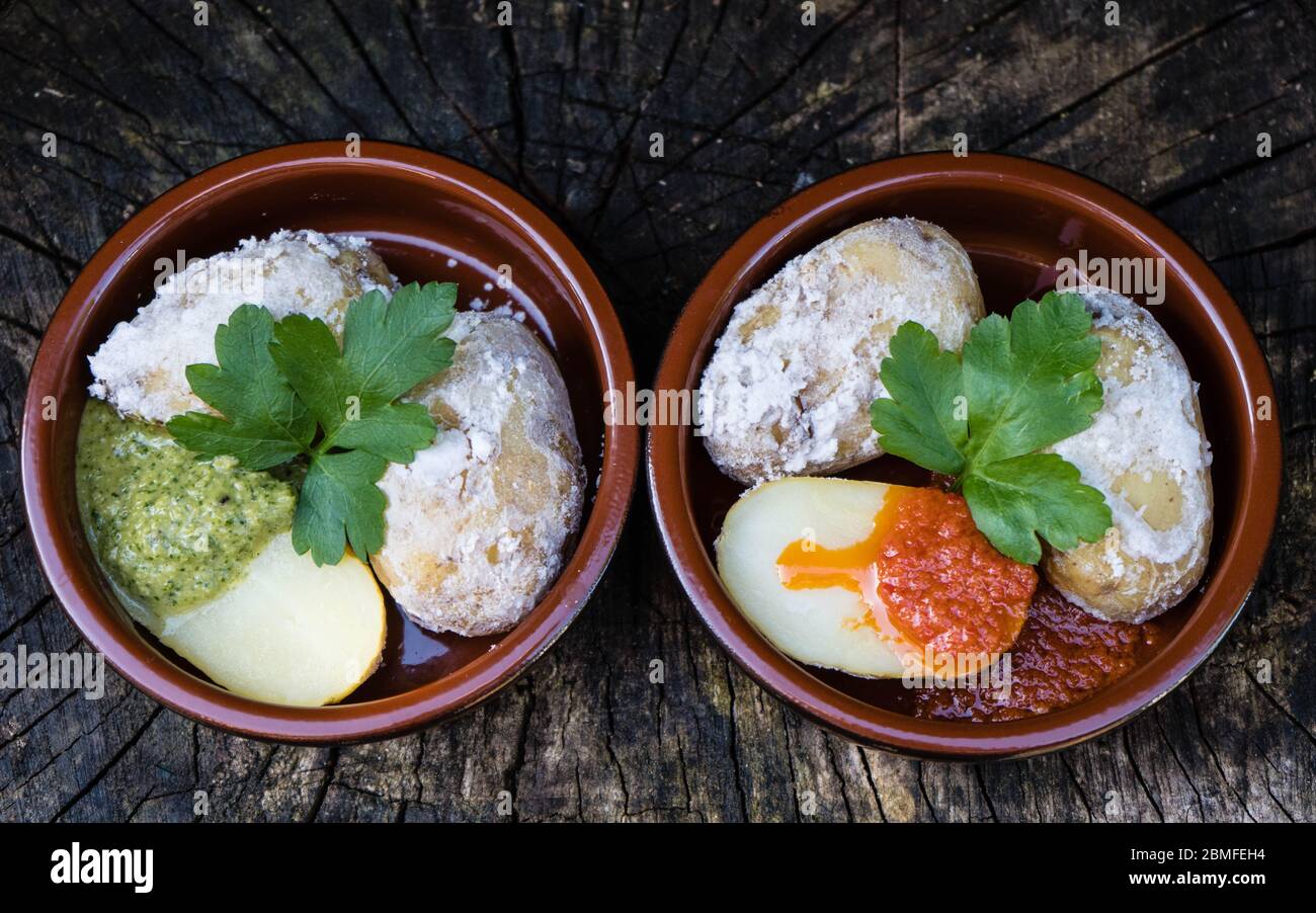 red and green garlic Sauce for canarian potatoes Stock Photo
