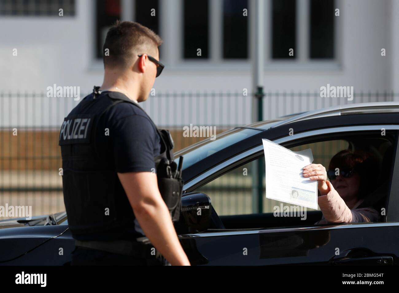 French Border Police High Resolution Stock Photography And Images Alamy
