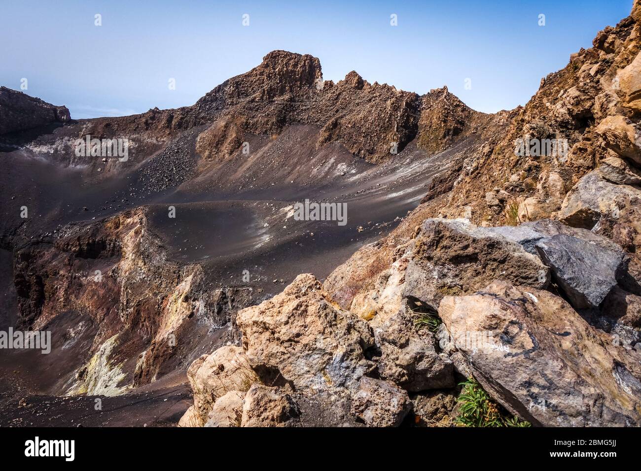 Pico do fogo volcano crater in cha das caldeiras hi-res stock ...
