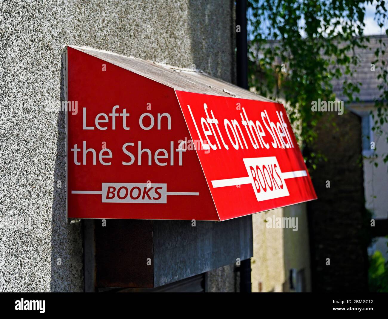 Business sign hi-res stock photography and images - Alamy