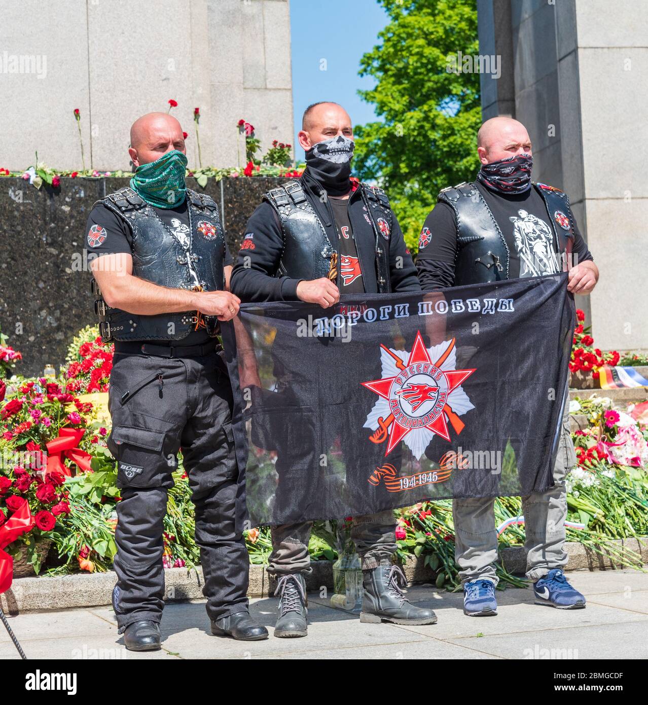 Members of the Night Wolves Russian motorcycle club gather at Soviet war memorial in Tiergarten, Berlin to mark the 75th anniversary of the victory over Nazi Germany Stock Photo