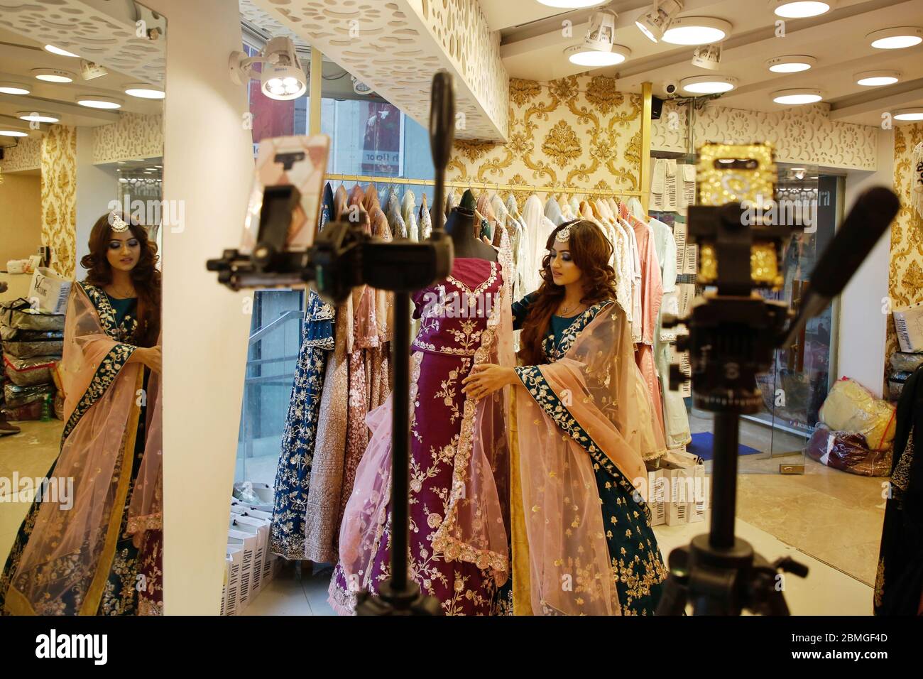 dress shops at the mall