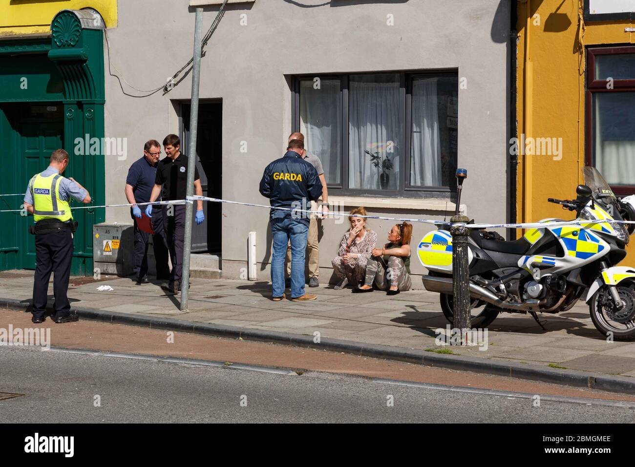 Shortly after 4pm today gardai and a number of forensic detectives arrived at a scene on Thomas Davis Street, Blackpool. Early reports suggest that it may have been a stabbing. No reports on injuries yet. Credit: Damian Coleman/Alamy Live News Stock Photo
