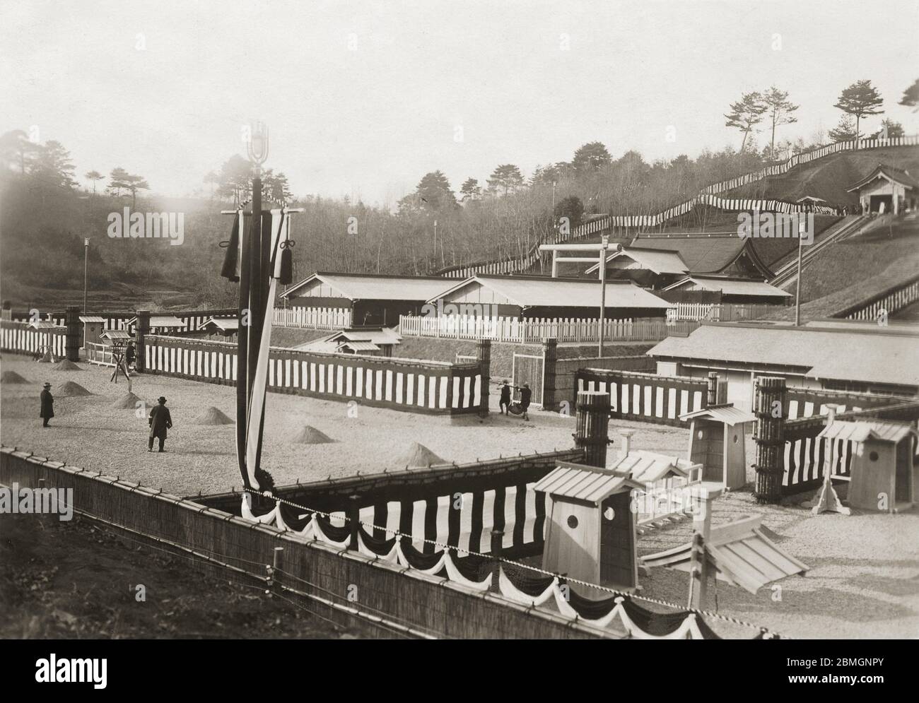 [ 1920s Japan - Tomb of Taisho Emperor ] —   The tomb of Emperor Taisho (1879–1926) ready for his burial, which took place on February 8, 1927 (Showa 2).  It is located at Musashi Imperial Mausoleum (武蔵陵墓地, Musashi Ryobochi), a complex in Hachioji (八王子市), Tokyo.  20th century vintage gelatin silver print. Stock Photo