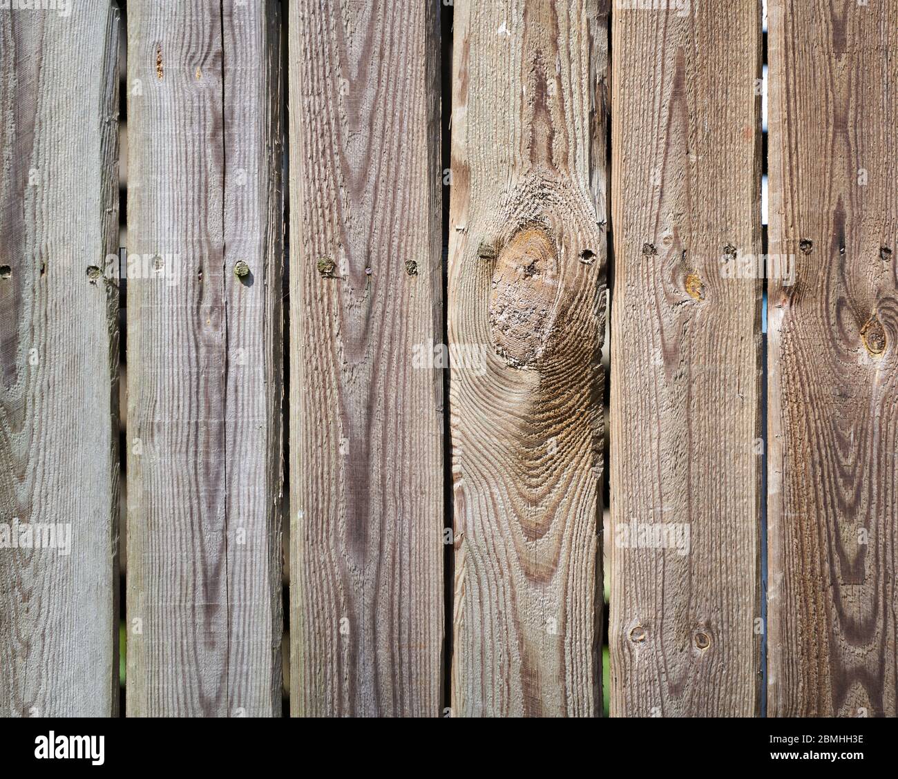 Natural fence panels hi-res stock photography and images - Alamy