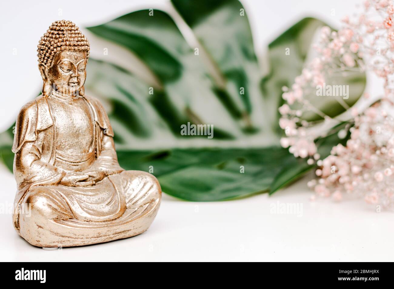 Golden buddha statue, gold buddha, meditating concept, calm, buddhism, inspiring, inspiration, flatlay, white background, blogging photo, blog, yoga, Stock Photo