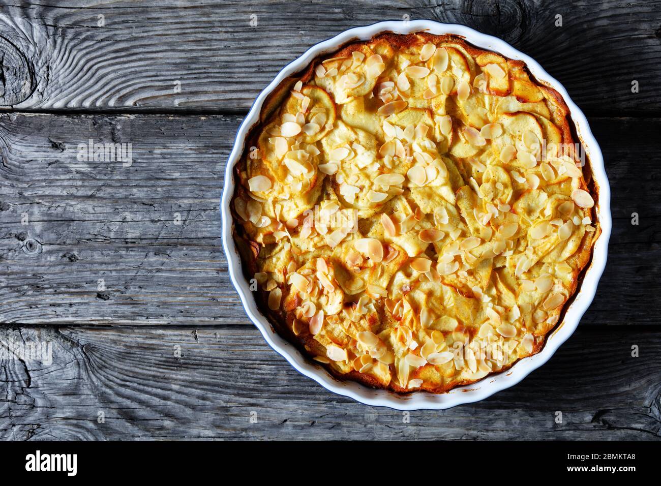 Gateau Invisible Invisible Apple Cake In A Round Baking Dish On An Old Rustic Grey Wooden Table French Cuisine Flat Lay Free Space Close Up Stock Photo Alamy
