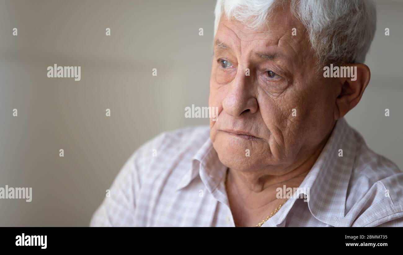 Elderly man in 80s hi-res stock photography and images - Alamy