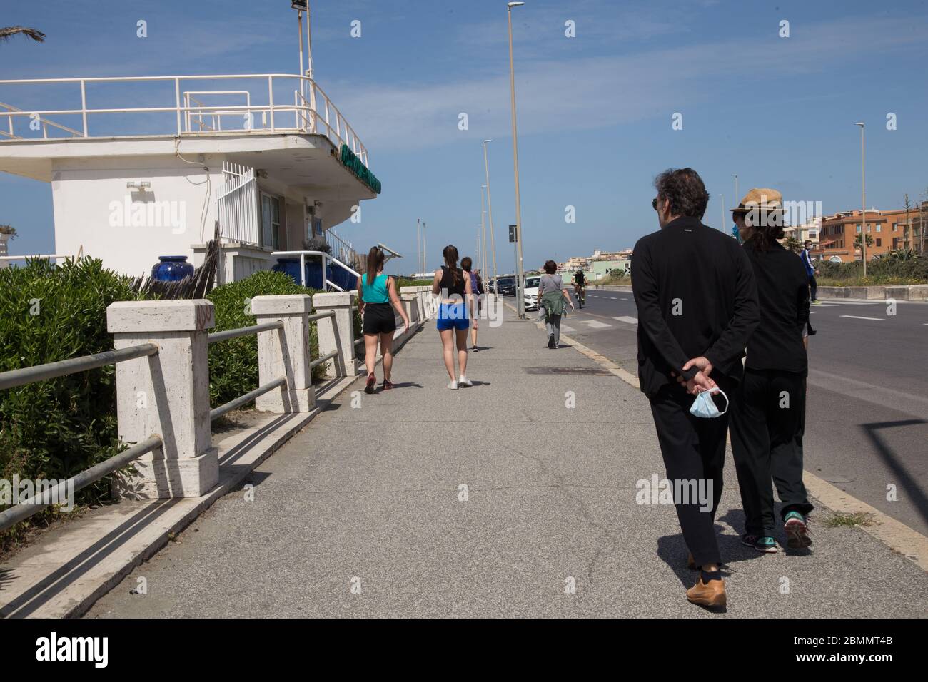 Ostia, Italy. 09th May, 2020. People on the seafront of Ostia, near Rome, on the morning of Saturday 9 May 2020, during Phase 2 of the Covid-19 pandemic (Photo by Matteo Nardone/Pacific Press/Sipa USA) Credit: Sipa USA/Alamy Live News Stock Photo