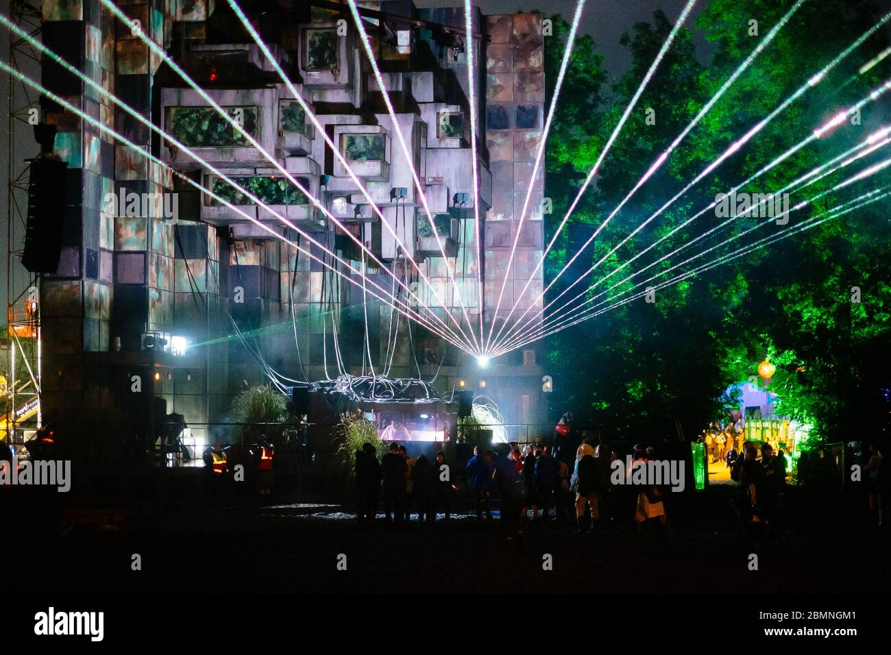 Block9 Genosys outdoor music arena   Glastonbury Festival 2016 – Picture date Sunday 26 June, 2016 (Pilton, Somerset)    Photo copyright, contact for Stock Photo