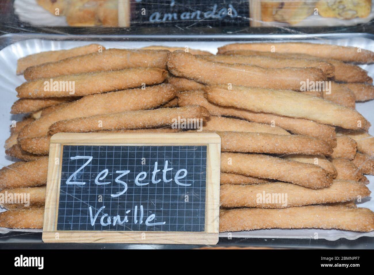 Cannoli Shells High Resolution Stock Photography And Images Alamy