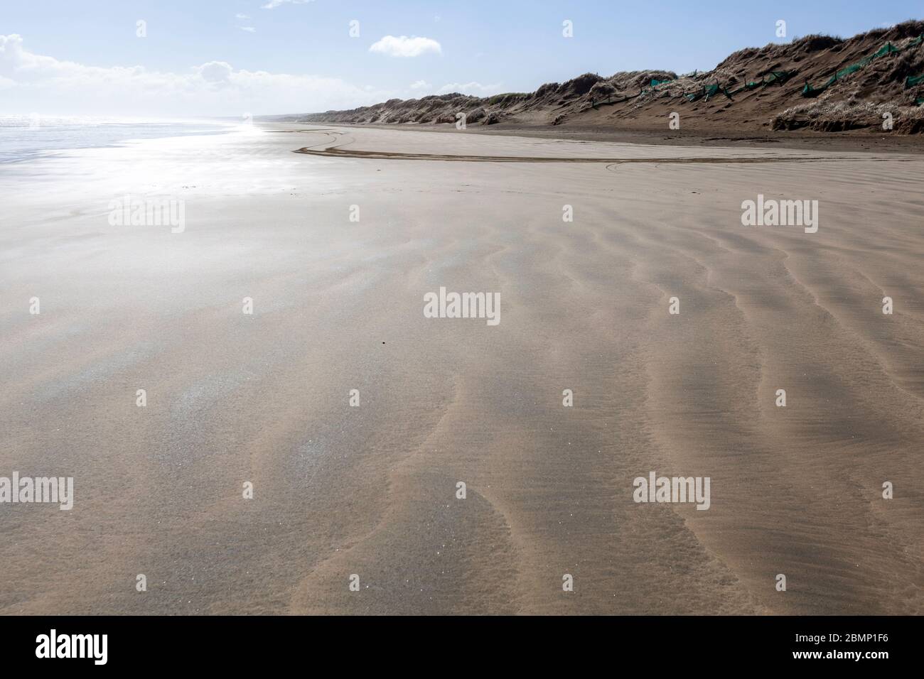 Ninety Mile Beach, New Zealand Stock Photo - Alamy