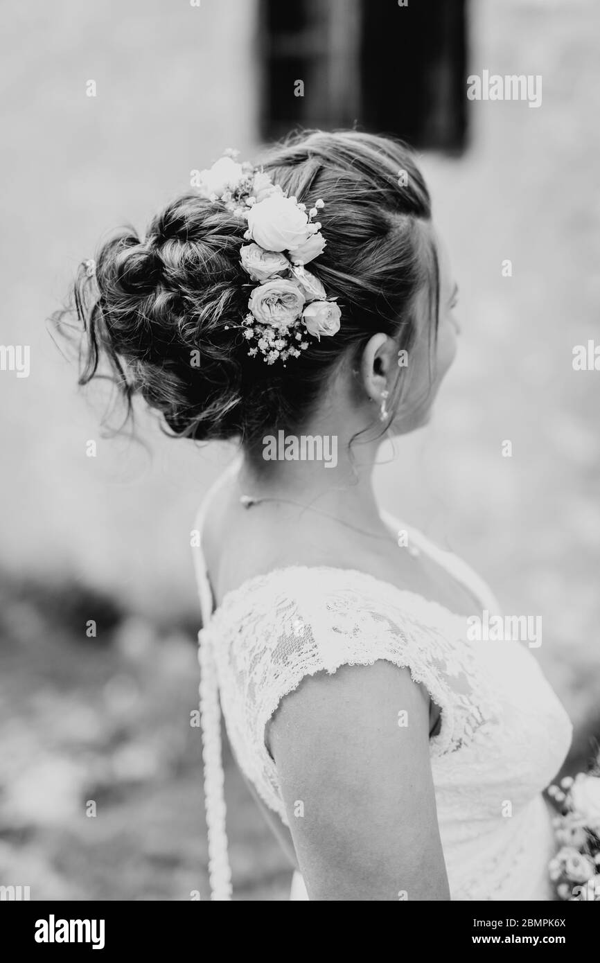 Beautiful woman looking hairstyle Black and White Stock Photos & Images ...