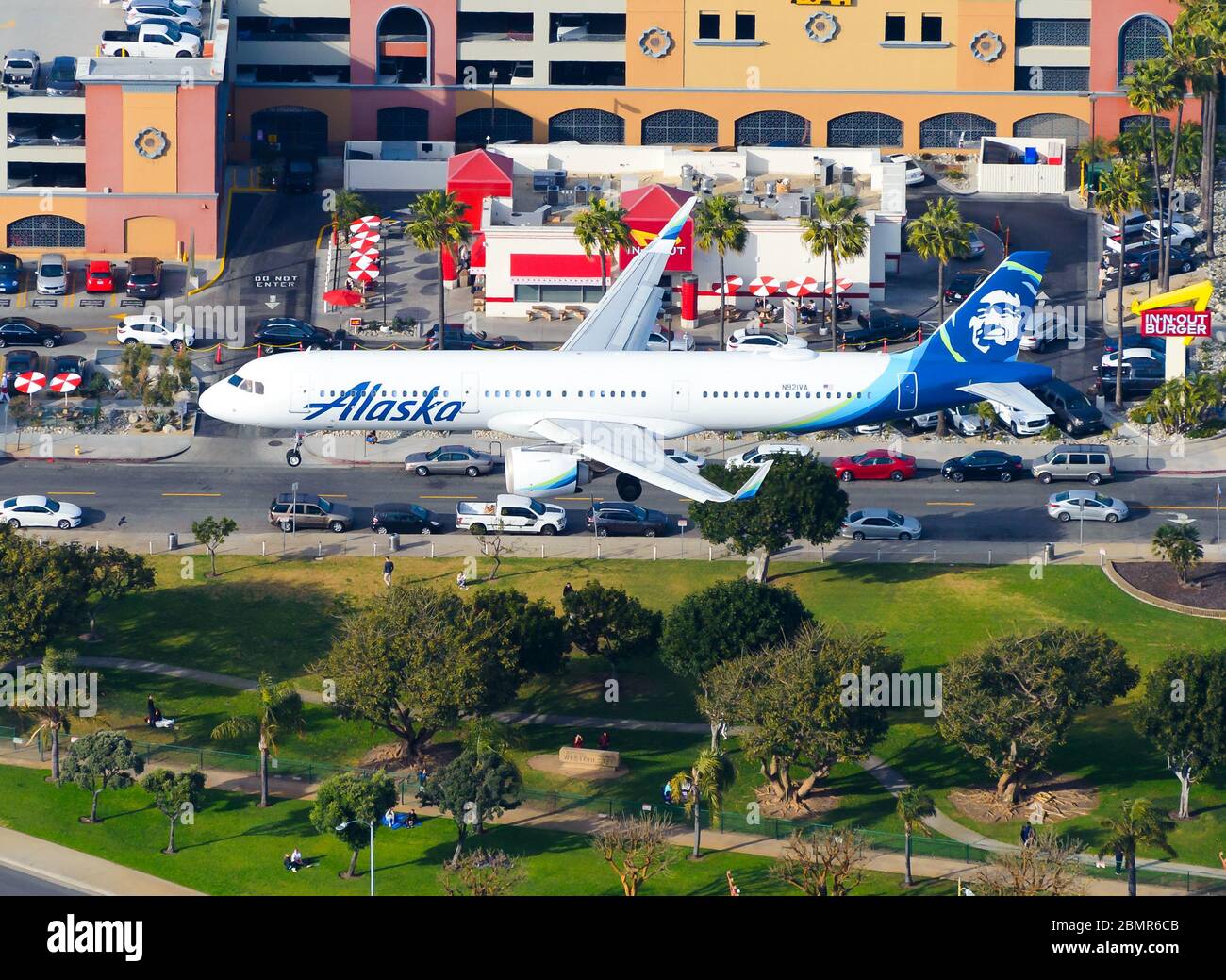 Alaska Airlines Airbus A321 on final approach to Los Angeles Airport. Aircraft registered as N921VA. A321 seen from above. High view. Stock Photo