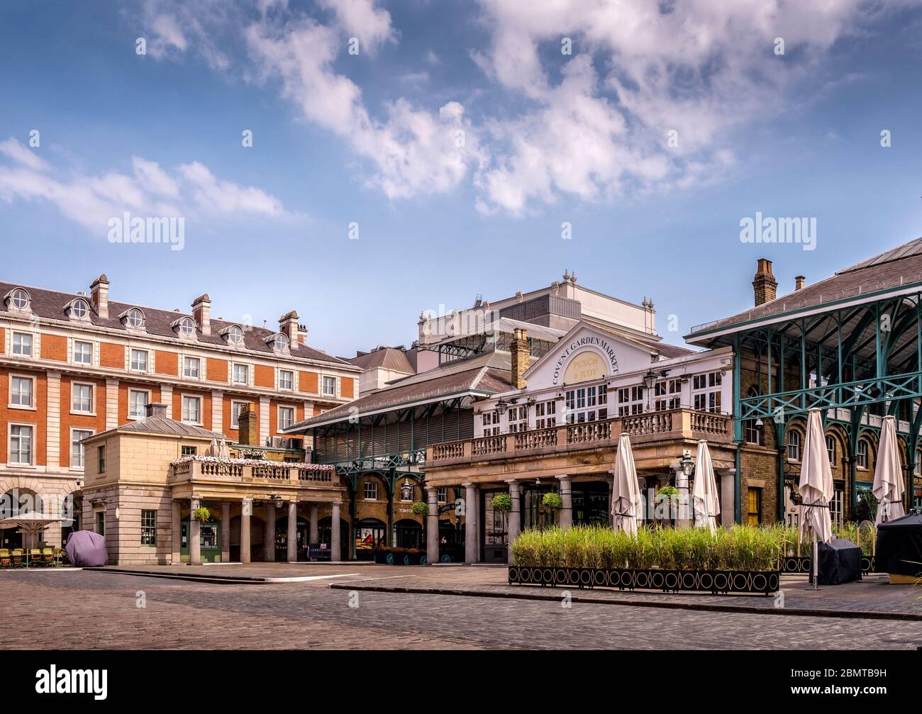 The entrance to Covent Garden, London, UK Stock Photo