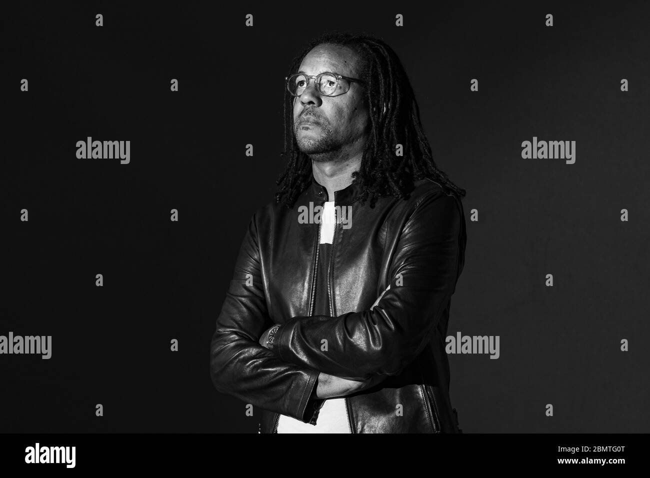 EDINBURGH, SCOTLAND - AUGUST 25: American novelist and Pulitzer winning Colson Whitehead attends a photo call during Edinburgh International Book Fest Stock Photo