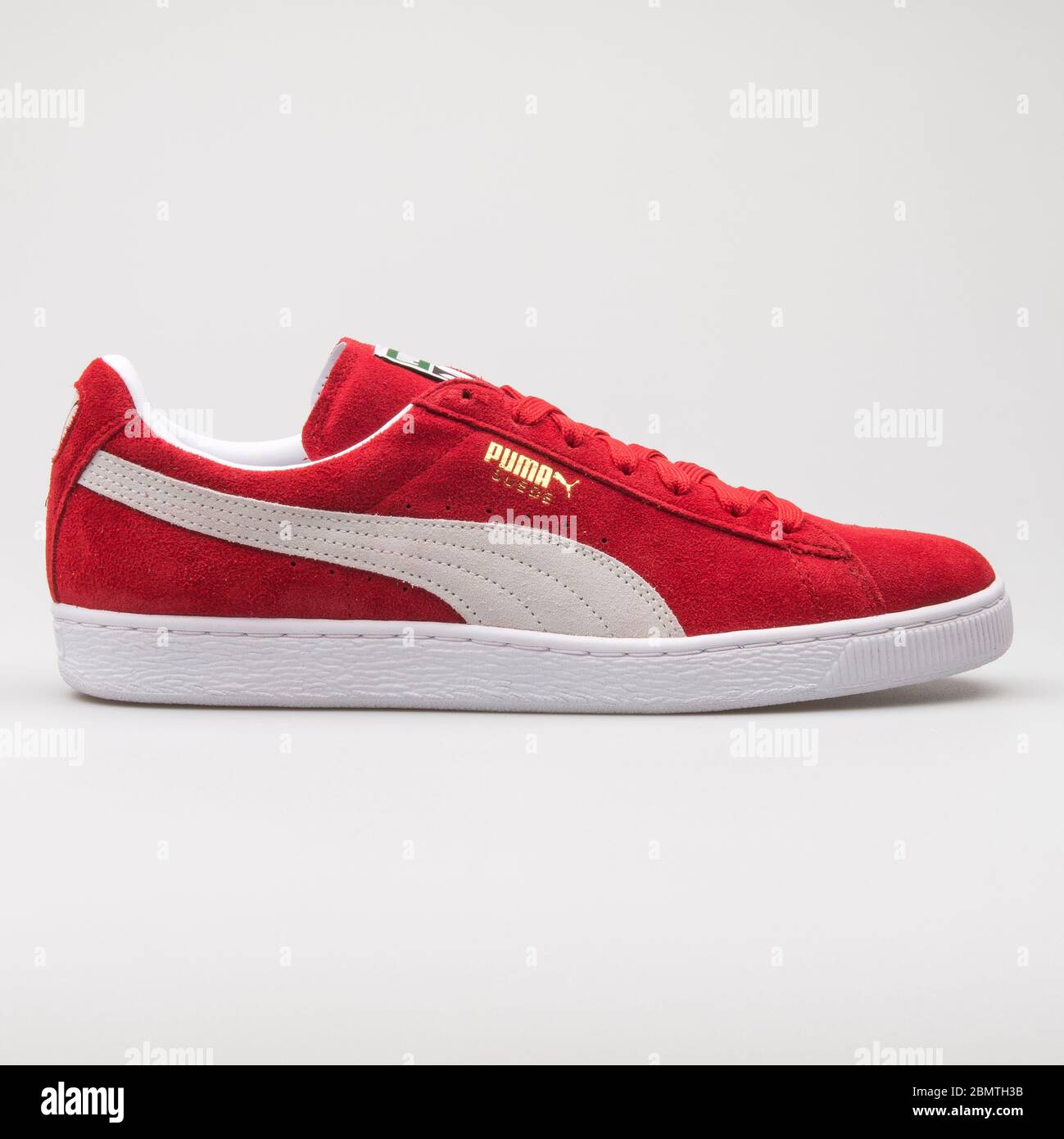 Red puma sneakers hi-res stock photography and images - Alamy