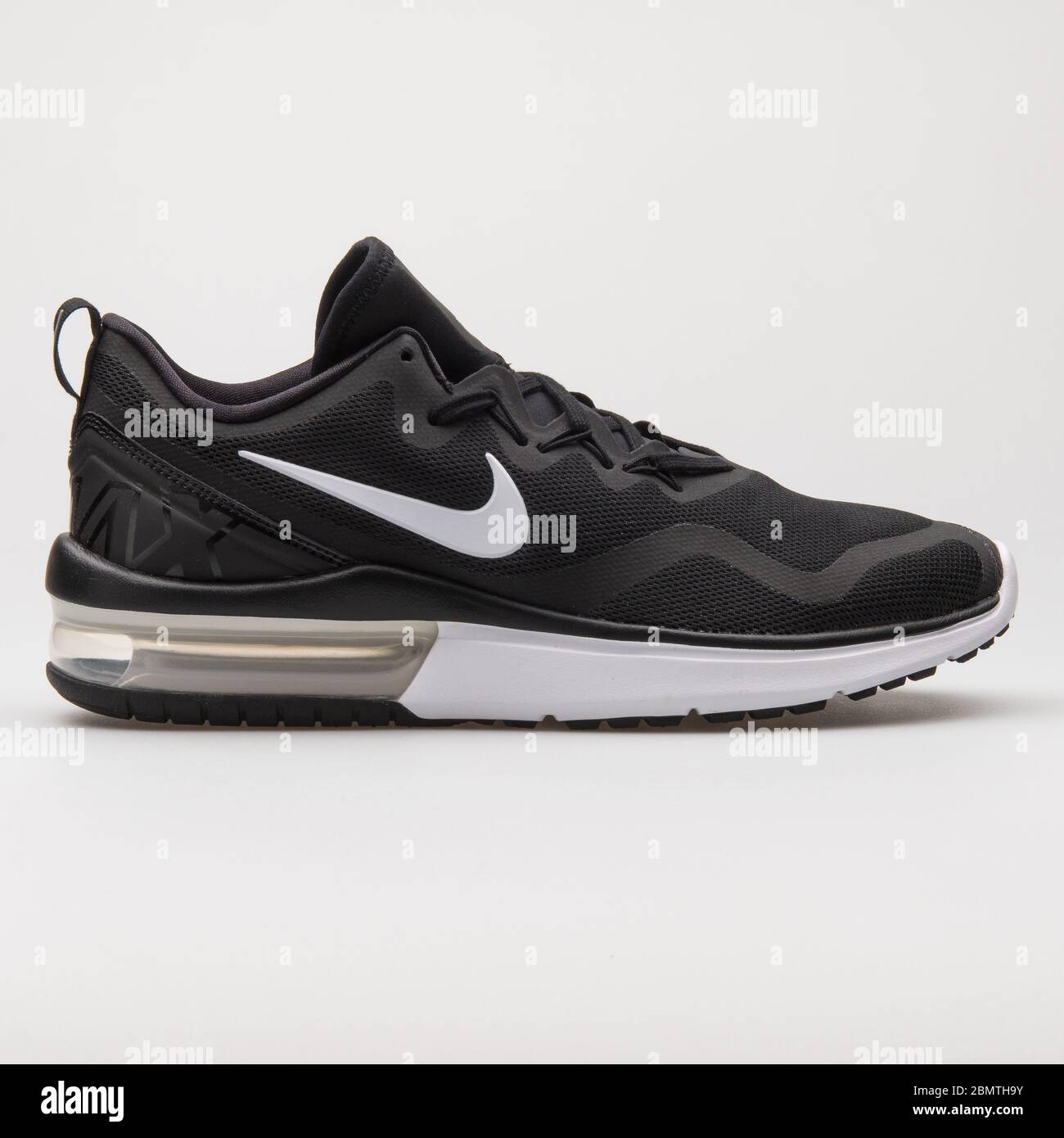 Nike air max hi-res stock photography and images - Page 4 - Alamy
